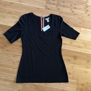 NWT banana republic, size small, black top; zip back